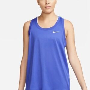 Women’s Size Small Dark Purple Nike Tank Top Athletic Activewear Workout Yoga